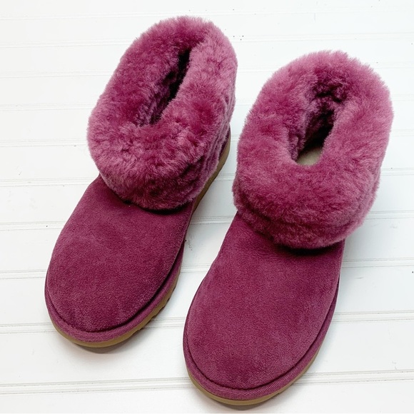UGG Shoes - Ugg magenta ultra mini boots NWOT 7